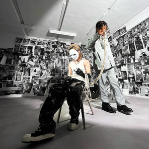 fake friend (feat. who28) (Explicit)