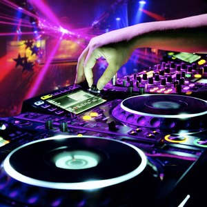 让我们一起蹦野迪