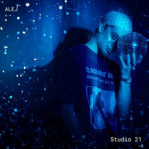 Studio 21 (Explicit)