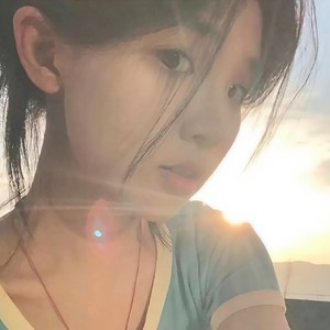 还是会想你2023封面