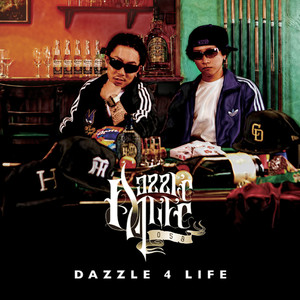 DAZZLE 4 LIFE (ダズルフォーライフ)