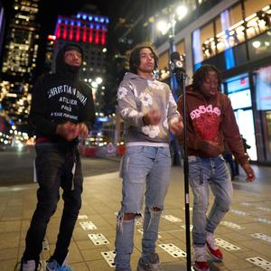 CAPPED OUT (feat. GSmoove & Sensaetion) (Explicit)