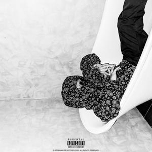 CHAMPAGNE & RO$e$ (feat. Matteyo)