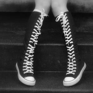 jvoulais die dans tes bras (feat. ama???!!!!) (Explicit)