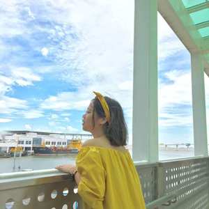 坐在前面的草莓小姐