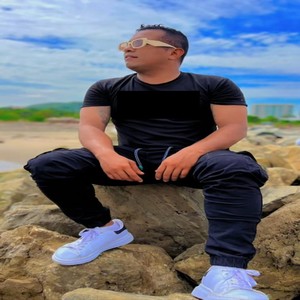 Poquitos pero reales