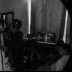 Tenues (Explicit)