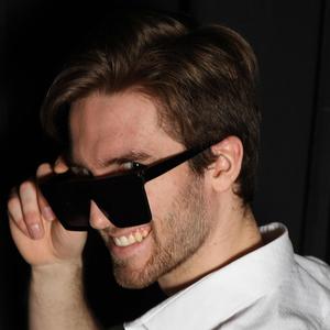 Hungry For More (feat. Clara Bernaudo)