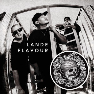 Asiakaspalaute(feat. Sairas T)