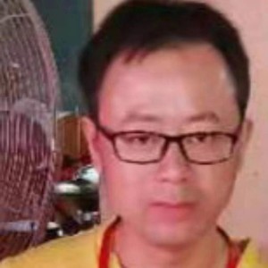 在我心中永不凋零 (伴奏)