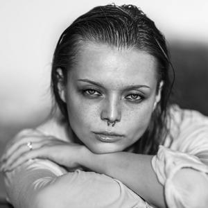 Darte lo que mereces y No poder tenerte (Explicit)