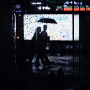 夏夜最后的烟火-颜人中
