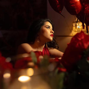 HOY BRINDO POR TU ADIOS