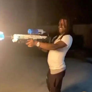 FUCILI A POMPA NEI TIR (feat. snxxzyy) (Explicit)