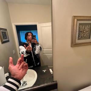 Shake That A$$ Low (Explicit)