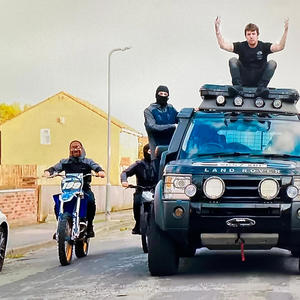 Walk away (feat. Scripz_1 & Anthony russell) (Explicit)