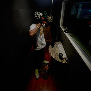 Can't Get That Bond Back (Explicit)