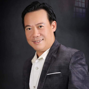 Thành Phố Mưa Bay