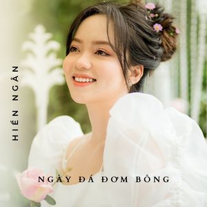 Ngày Đá Đơm Bông