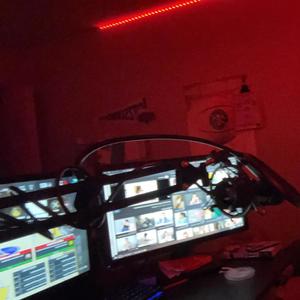 Don't give a FUXK (Explicit)