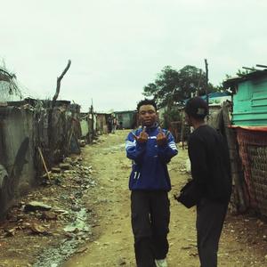 Cloudy lens (Explicit)