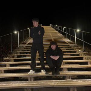 Sano mitä vaa (feat. CAPITAN) (Explicit)