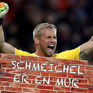 Schmeichel Er En Mur (Explicit)