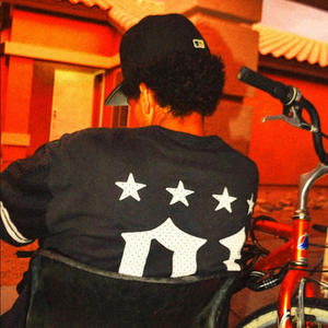 trapped in my mental (Explicit)