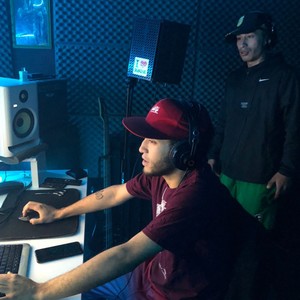 Alcohol y Flores (Explicit)