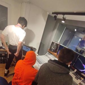 Praying (feat. 0yukixx) (Explicit)