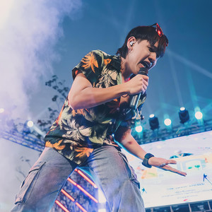 រាប់មុឺនឆ្នាំ