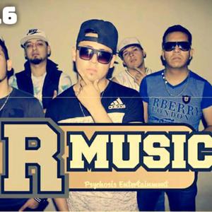 A poca luz (feat. Jynel Martínez, Bloser Alvarez & Deack Alvarez)