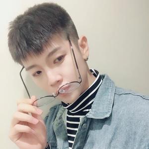 黑色钢琴