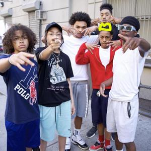 chillin' (feat. Sugarhillddot & Voxbyy10k) (Explicit)