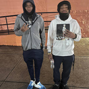 show u different (feat. zayy2wo)