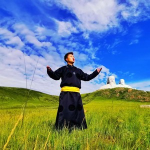 难忘内蒙古 (伴奏)