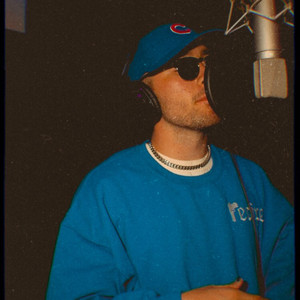 Mic Dreams (Explicit)