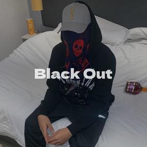 Black Out Freestyle(feat. Zone 2 & LR) (Explicit)