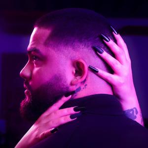 HANDS ON ME (Explicit)