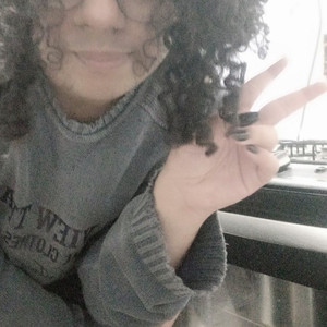 Eu não converso com vadias! (Explicit)