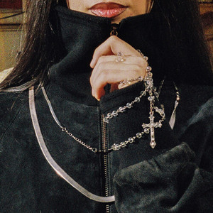 No toques mi alma con las manos sucias (Explicit)