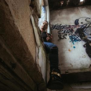 Multifaceta (feat. SVGA) (Explicit)