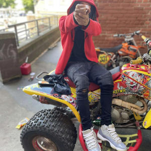 CASHOUT (feat. NASHH) (Explicit)