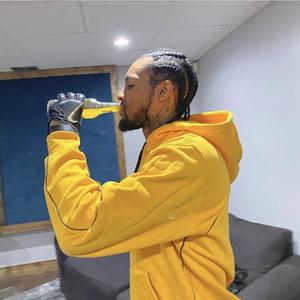 Champagne Papis (Explicit)