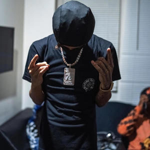 Bloodyhound Lil Jeff- Shot My Cousin (Explicit)