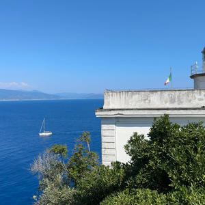 LONELY (feat. DoublE8 & Yung Shadow) (Explicit)