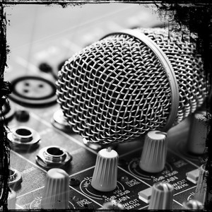 Stereo Speakers (Erick Myke Remix)
