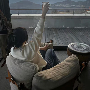 她走了 - Vakoom(压迫感)