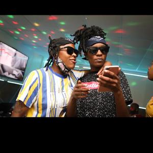 We Litt (feat. CoachofCarolina) (Explicit)