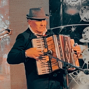 Los Nuevos Chaqueñitos en el Festival del Bufalo (En vivo)